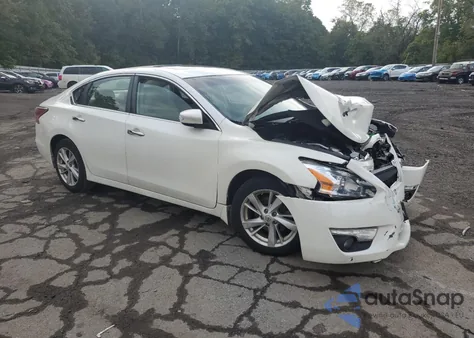2014 Nissan Altima 2.5 from USA, damaged, VIN 1N4AL3AP4EC138709
